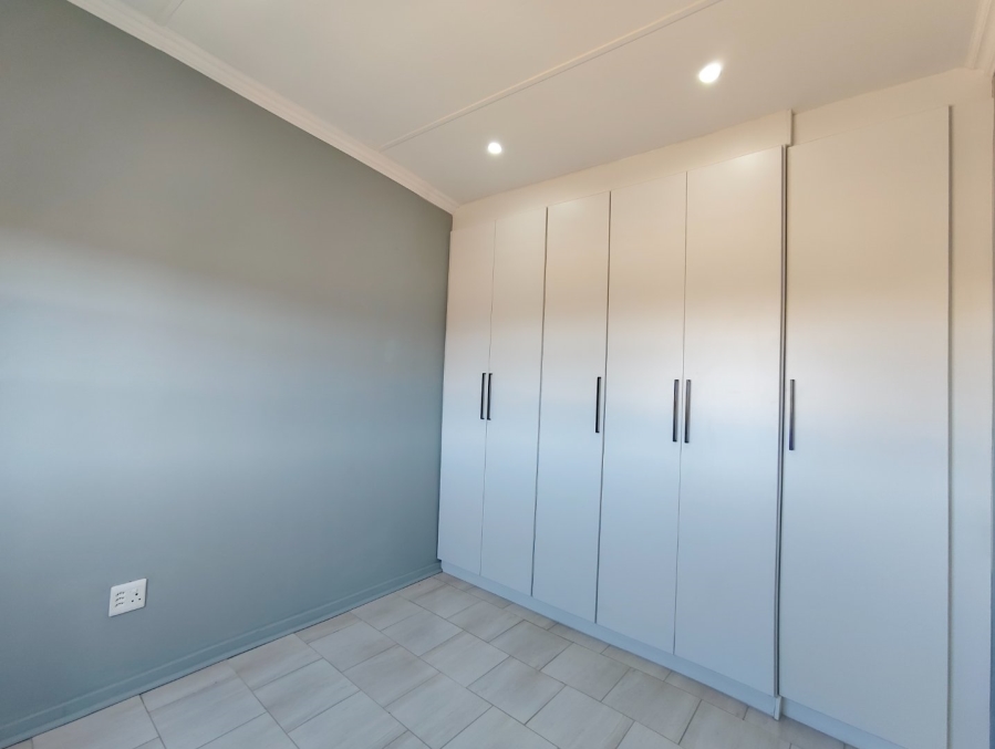 To Let 2 Bedroom Property for Rent in Kellys View Free State